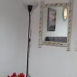 بيت للعطل Acharavi Stone Daisy