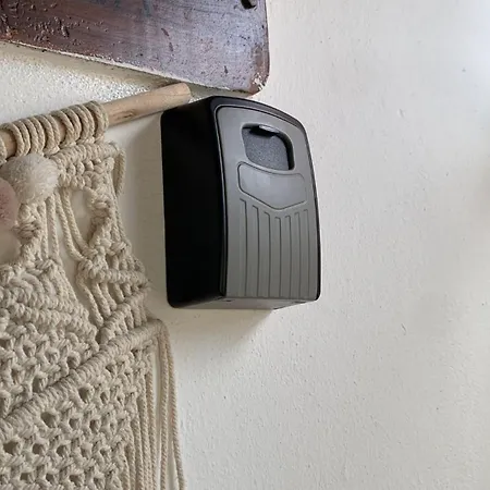 Acharavi Stone Daisy